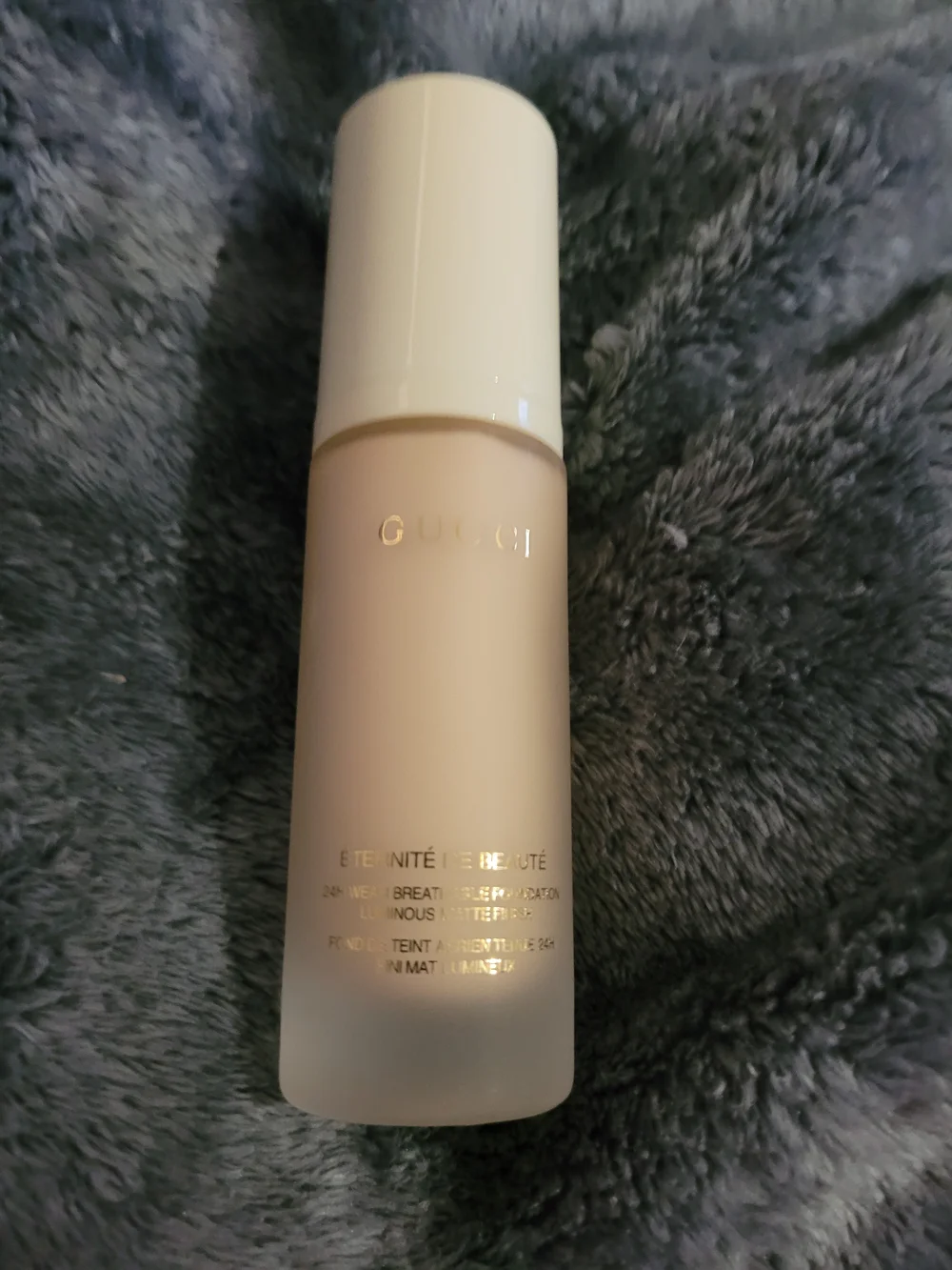 Gucci Liquid Foundation - 130W BNWOB